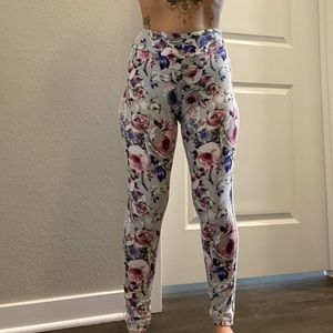 Floral workout leggings